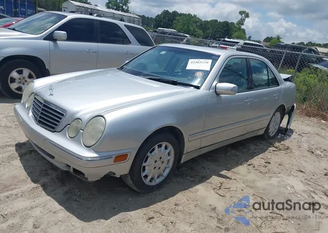 2000 Mercedes-Benz E 320 из США, поврежденный, VIN WDBJF65J9YB092442